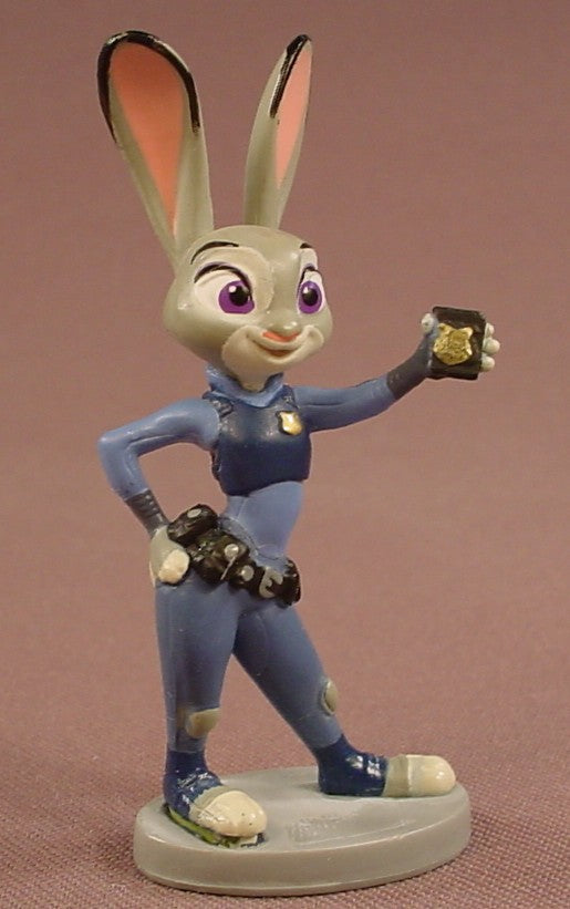 Disney Zootopia Judy Hopps Rabbit Police Officer Showing Her Badge ...