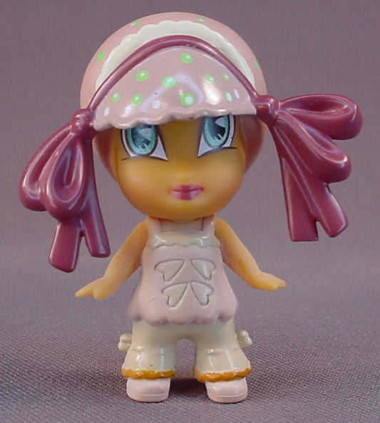 Winx Club Pixie Piff Doll Figure, 2 1/4 Inches Tall, The Head Swivels, No Wings, 2005 Rainbow Mattel