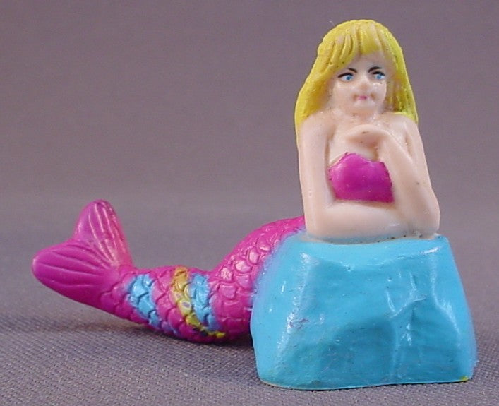 Merry Mermaids Mermaid With Blond Hair And A Pink Tail PVC Figure, 1 1/2 Inches Tall, 1991 Soma, Blonde