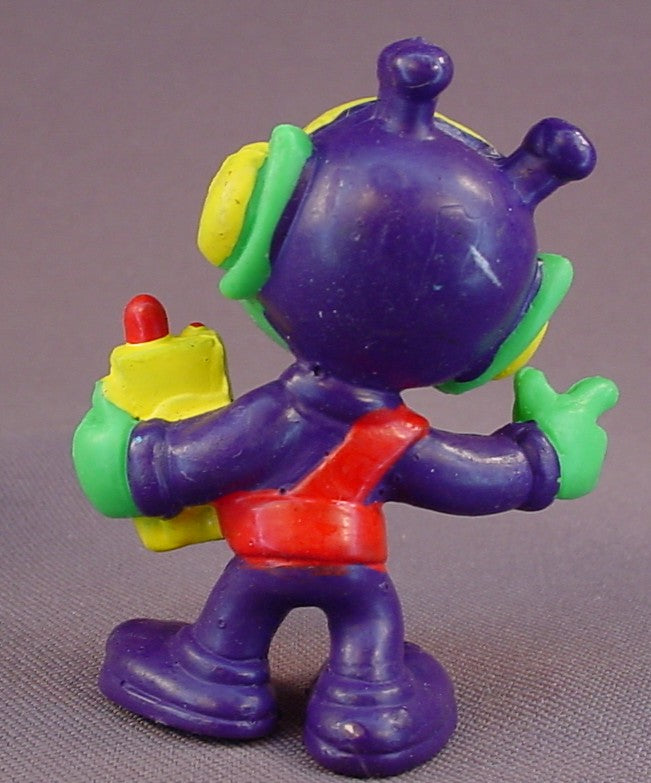 Astrosniks Alien CB Figure With A Walkie-Talkie Or Radio And Headphones, CB, 2 1/4 Inches Tall, Hand Painted, Figurine, 1983 Bully Figuren, Schaper