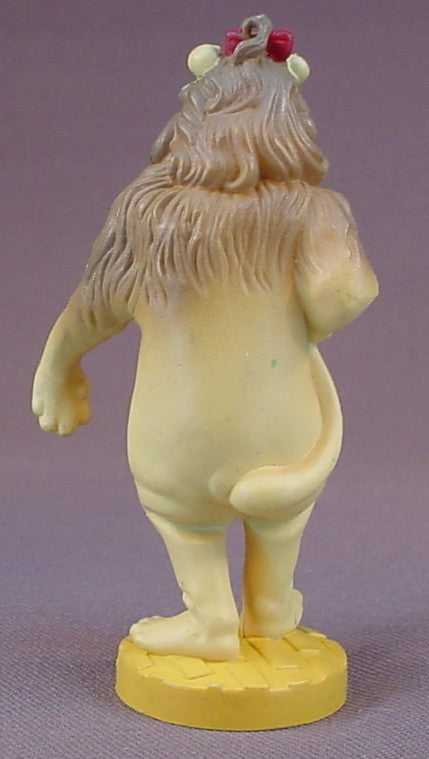 The Wizard Of Oz Cowardly Lion PVC Figure On A Round Base, 3 3/8 Inches Tall, Loew's Ren, 1966 MGM, 1988 Turner
