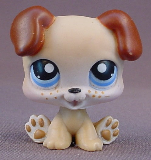 Littlest Pet Shop #143 Blemished Light Brown Baby Puppy Dog With Blue Eyes & Freckles, Portable Pets, Singles, LPS, 2005 2006 Hasbro
