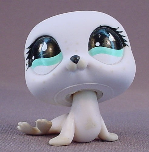 Littlest Pet Shop #541 Blemished Gray Seal With Blue Green Teardrop Eyes, Light Freckles, Target Exclusive Singles, Grey