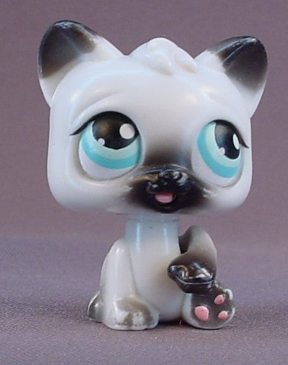 Littlest Pet Shop Blemished Magic Motion White & Gray Persian Kitty Cat Kitten, Tongue Sticks Out Of Mouth, LPS, 2005 Hasbro