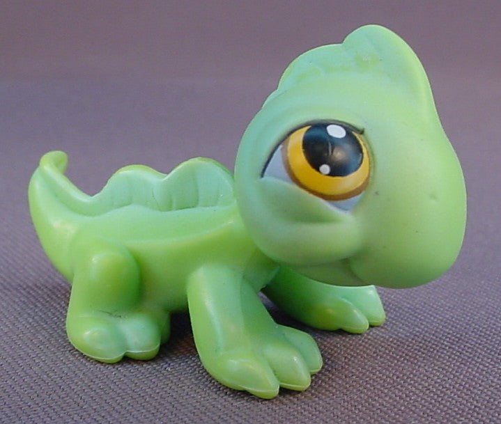 Littlest Pet Shop #97 Light Green Iguana With Yellow Or Gold Eyes, Portable Pets, LPS, 2004 Hasbro