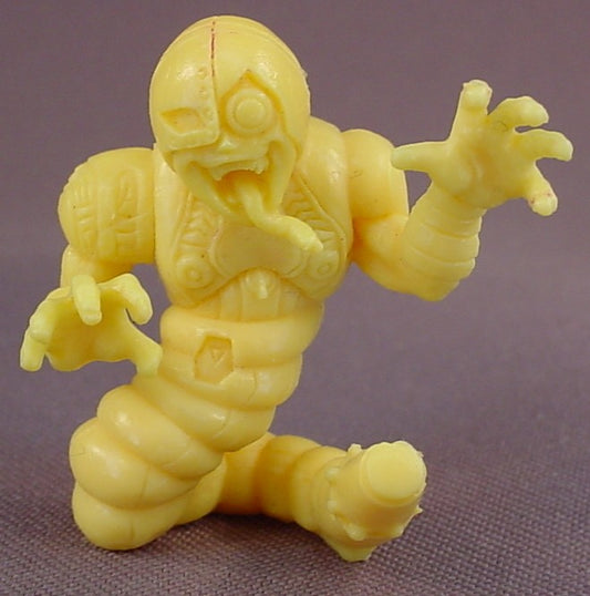 Ultimate Muscle Men The Kinnikuman Legacy Boaconda Yellow PVC Figure, 1 5/8 Inches Tall, M.U.S.C.L.E., Muscle Man, Anaconda, Y/STA, 2002 Bandai