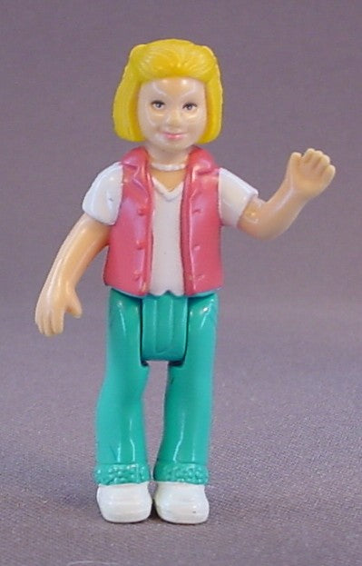 Fisher Price Sweet Streets Blonde Girl Figure, 2 3/8 Inches Tall, Bends At The Waist, From A Country Cottage Set, Teen Or Tween, 2000
