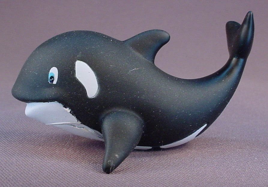 Barbie I Can Be A SeaWorld Trainer Baby Orca Whale, Vinyl Figure Toy, 3 1/4 Inches Long, 2008 Mattel