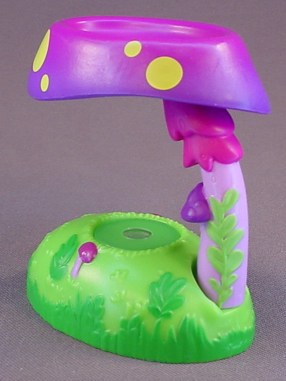 Hatchimals Fabula Forest Hatchy Home, Light Up Nest, Season 4, Colleggtibles, Spin Master, Spinmaster, Lights Up When The Green Circle Is Pressed, Has Been Tested, Uses One AAA Battery (Not Included)