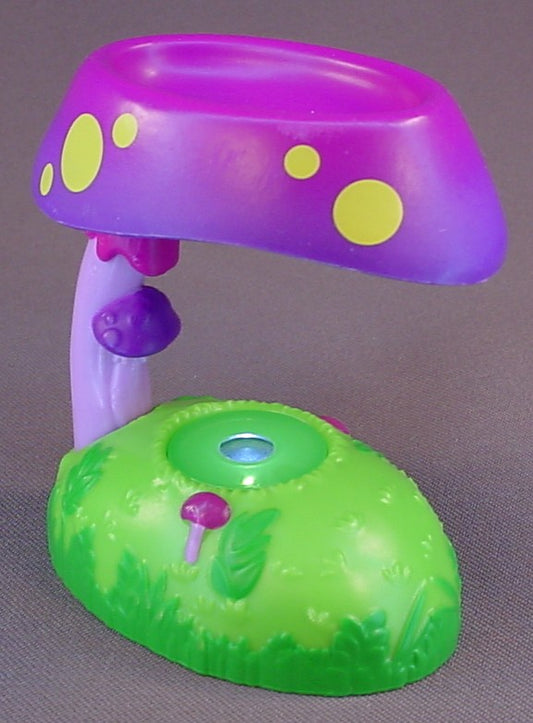 Hatchimals Fabula Forest Hatchy Home, Light Up Nest, Season 4, Colleggtibles, Spin Master, Spinmaster, Lights Up When The Green Circle Is Pressed, Has Been Tested, Uses One AAA Battery (Not Included)