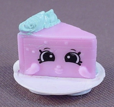Shopkins Winona Wedding Cake, From A Bridie Doll Flora Floral Boutique Set