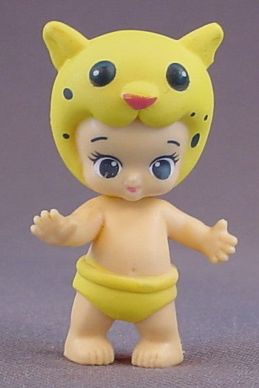 Baby Twozie Lippy Figure With A Yellow Leopard Hat, Season 1, Two Cool, 2016-2017 Moose, Twozies, The Head Turns, Doll, T1-016
