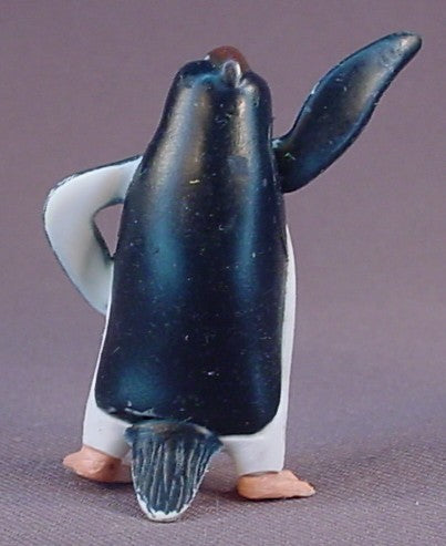 Happy Feet Movie Rinaldo Penguin PVC Figure, 2 Inches Tall, Thinkway Toys