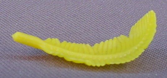 Playmobil Wide Yellow Curved Feather, 3652 3667 4555 4982 5738 5783, 30 03 5870