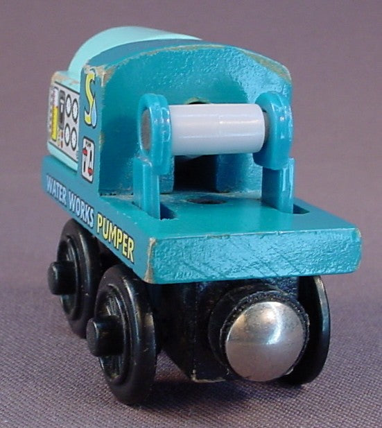 Thomas The Tank Engine Sodor Water Works Water Pumper Wooden Train Car With Magnets At Both Ends, From A Thomas & Friends Wooden Rail Line LC99190, Learning Curve, 2003 To 2005, The Pump Handle Moves Up And Down