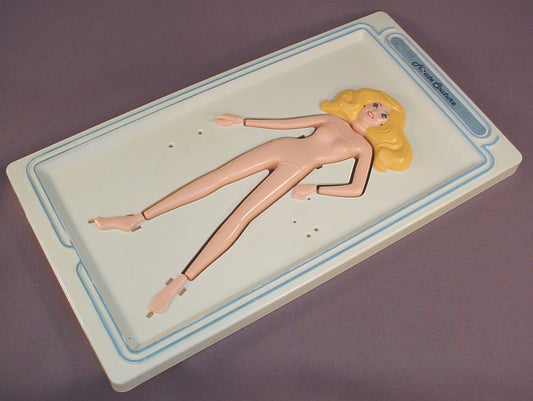 Vintage Tomy 1981 Flip And Fold Fashions Base Plate, Open It And Place Fabric Or Paper  Over The Doll, Close It To Create Fashion Looks, 6 1/4 By 11 1/4 Inches