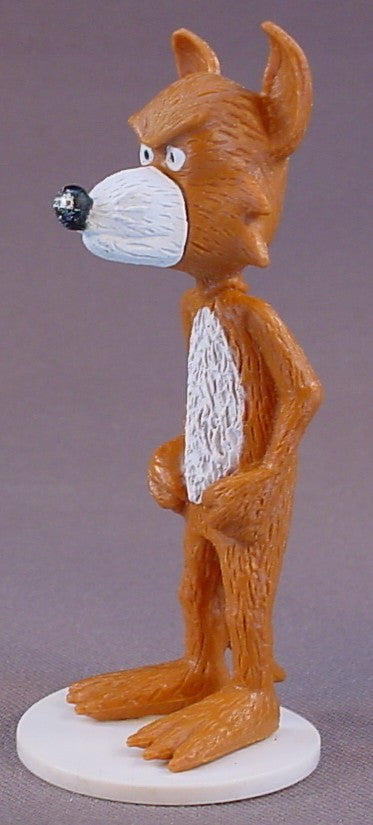 Beto The Wolf Figure On A White Base, 3 1/2 Inches Tall, From The Animated Series La Granja De Zenon, Has Some Paint Rubs On His Nose, Lobo Beto, Leader Entertainment