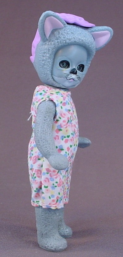 Madame Alexander Wendy As The Big Bad Wolf Story Book Doll, 5 Inches Tall, 2010 McDonalds