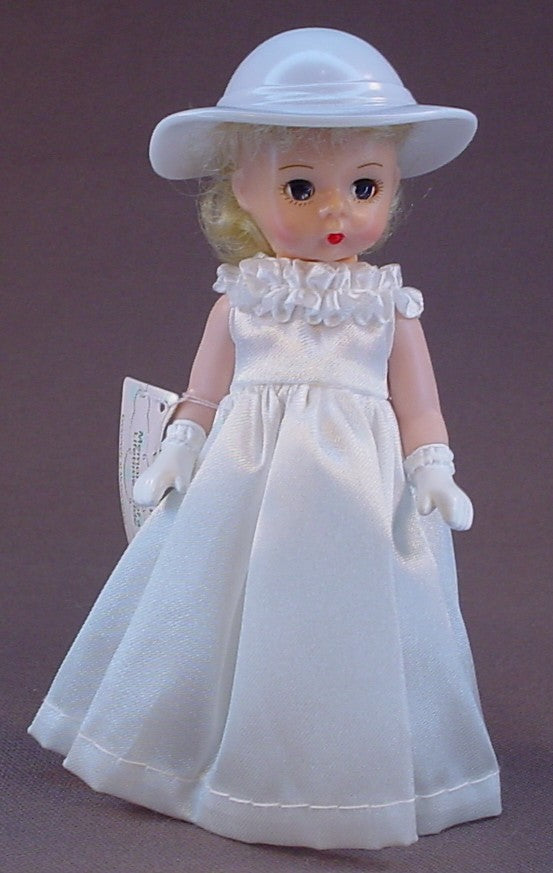 Madame Alexander Wedding Bride Doll With The Paper Tag, 5 Inches Tall, Memories Of A Lifetime, 2002 McDonalds
