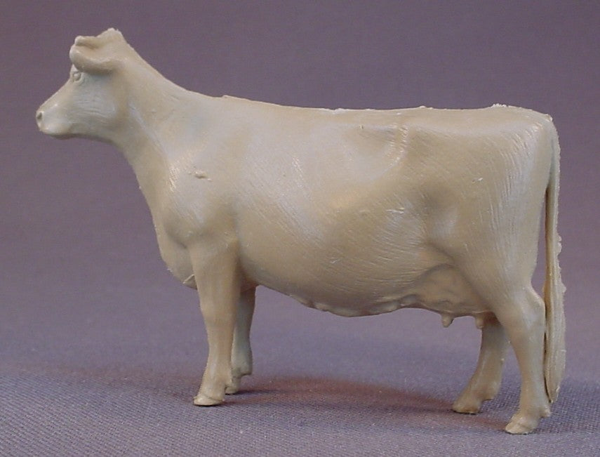 Marx Vintage Prize Livestock Farm Animals, Lot Of 8 Animals, Tan Color, 1950's Or Early 1960's, Louis Marx & Co., 2 American Guernsey Cows, Brown Swiss, Ayrshire, Hereford, American Short Horn, Black Angus, Poland Pig