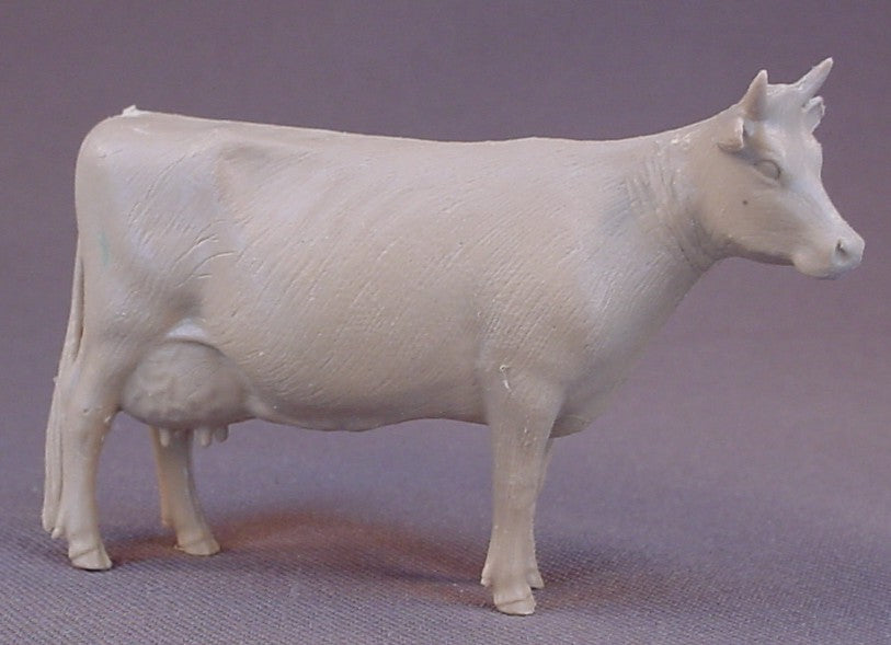 Marx Vintage Prize Livestock Farm Animals, Lot Of 8 Animals, Tan Color, 1950's Or Early 1960's, Louis Marx & Co., 2 American Guernsey Cows, Brown Swiss, Ayrshire, Hereford, American Short Horn, Black Angus, Poland Pig