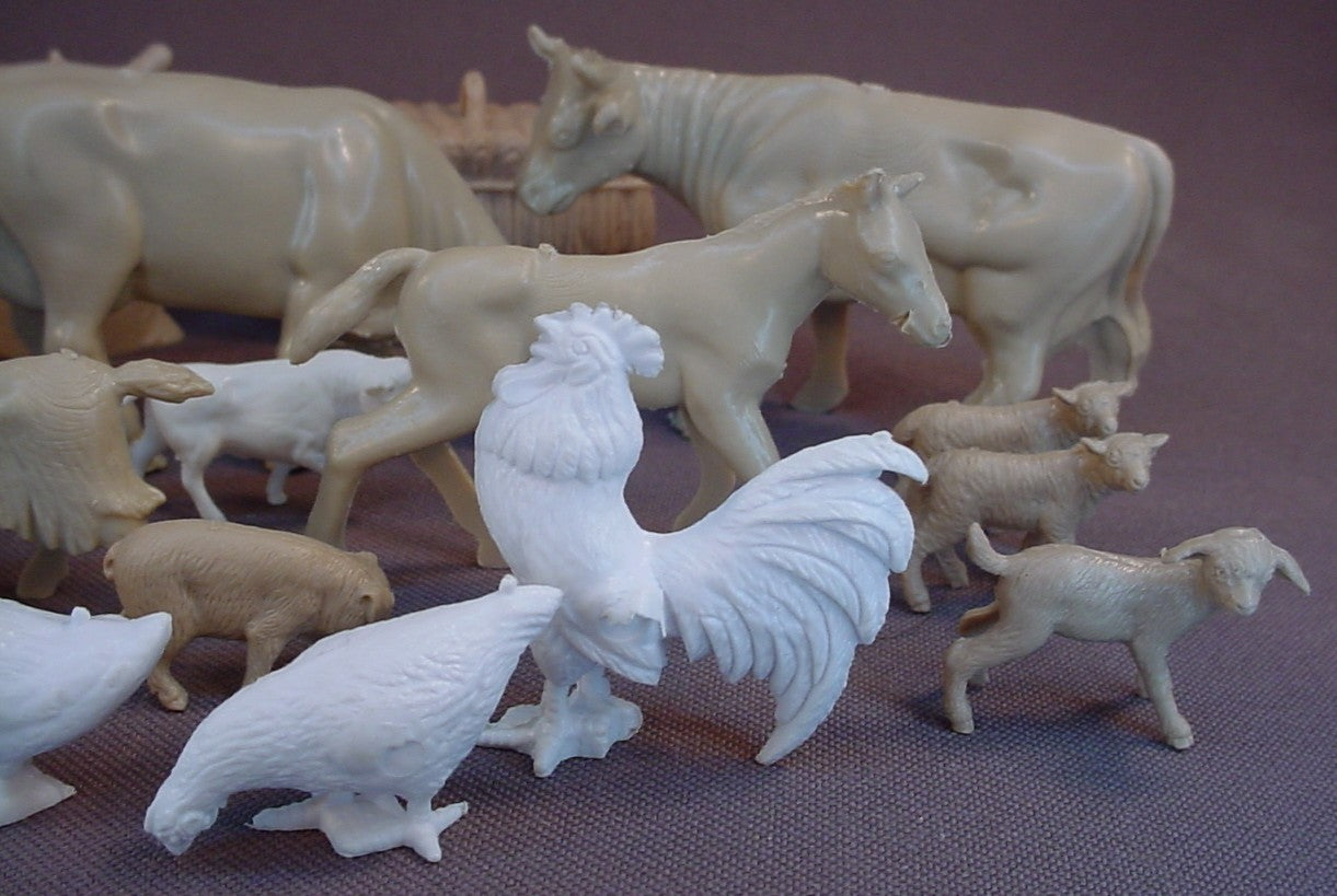Marx Vintage Farm Animals In Tan And White, 46 Pieces, 1960's Louis Marx & Co.