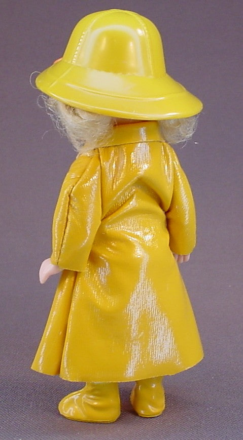 Madame Alexander It's Raining Doll, Wearing A Yellow Raincoat & Ducky Hat, 5 Inches Tall, 2003 McDonalds