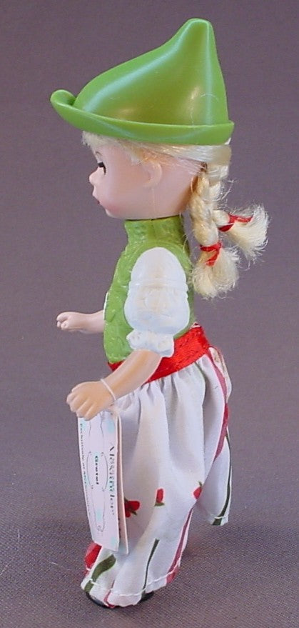 Madame Alexander Gretel Story Book Doll With The Paper Tag, 5 Inches Tall, 2010 McDonalds