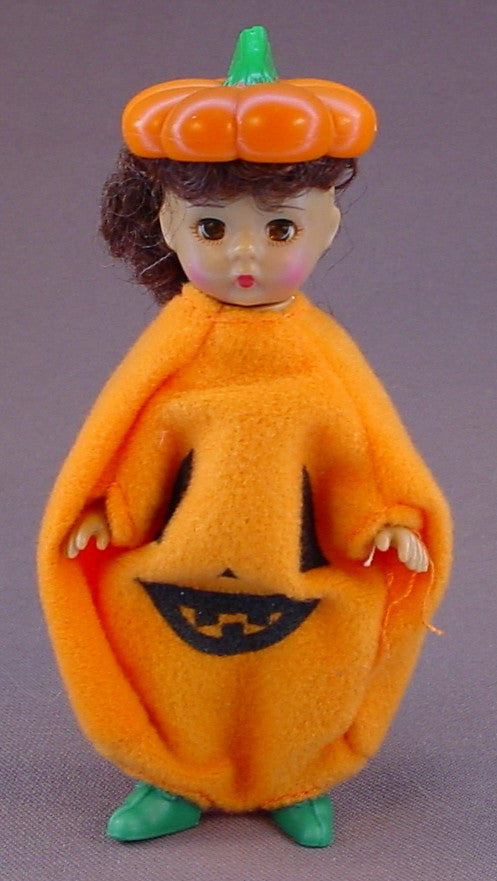Madame Alexander Halloween Pumpkin Costume Doll, 5 Inches Tall, 2003 McDonalds