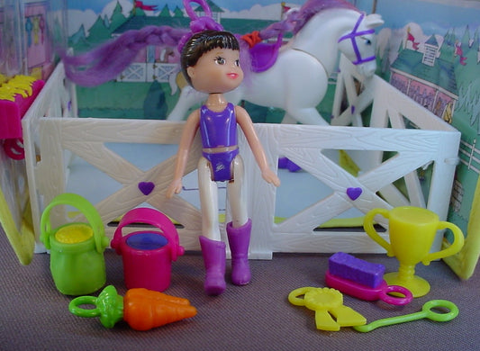 Key Charm Cuties Horse Pony Corral Take Along Purse Playset, The Doll Is 3 3/8 Inches Tall, 2000 Spin Master, Spinmaster, The Purse Folds Out To Become The Corral, The Fences Fold Out, Comes With 7 Pony Related Accessories