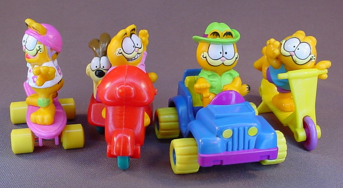 Garfield The Cat Complete Set Of 4 McDonalds Toys, The PVC Figures Are Removable From The Vehicles, Vintage, 1988 Or 1989
