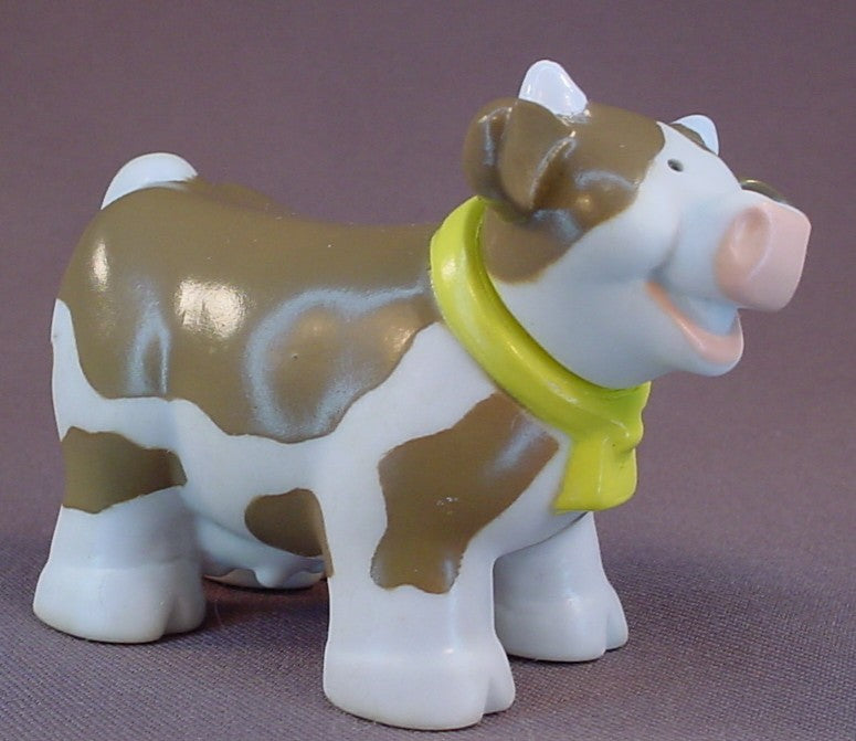 Toys R Us Exclusive Farm Brown And White Cow Figure Toy, 1997 TRG&G, 3 1/2 Inches Tall, The Head Swivels, Farm Animal Toy