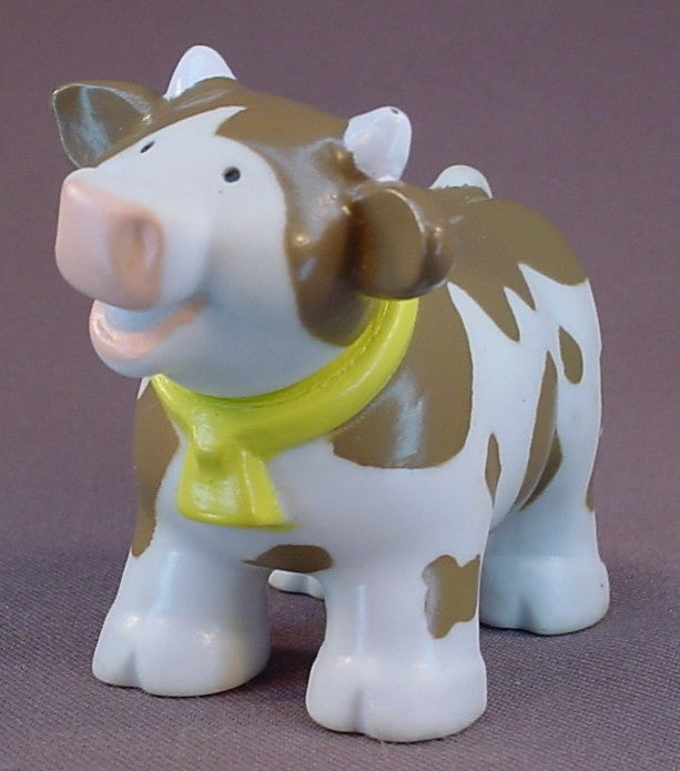 Toys R Us Exclusive Farm Brown And White Cow Figure Toy, 1997 TRG&G, 3 1/2 Inches Tall, The Head Swivels, Farm Animal Toy