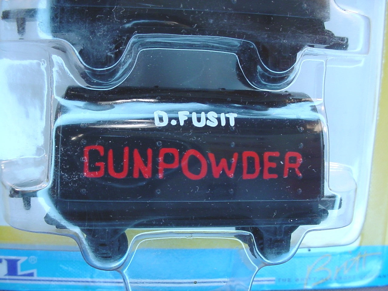 Thomas The Tank Engine And Friends D Fusit Gunpowder Cars In The Original Sealed Package, 1993 Ertl, #59, #4029, About 3 Inches Long, Vintage