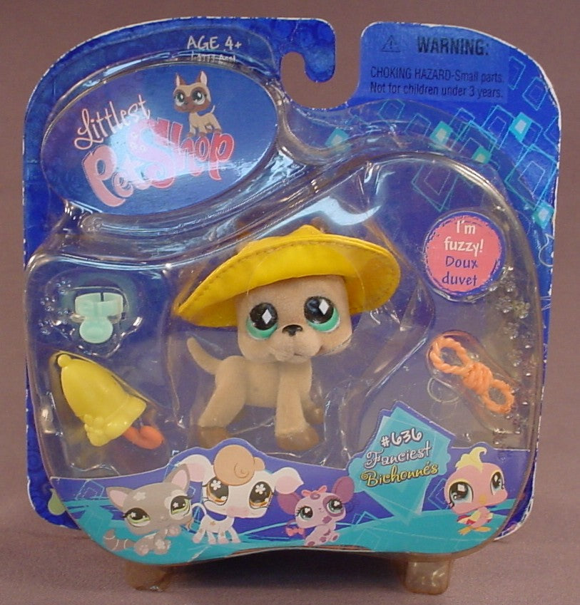 Littlest Pet Shop #636 Flocked Or Fuzzy Great Dane Dog In The Original Sealed Package, The Package Has Some Wear, Has The Complete Set Of Original Accessories, 2008 Hasbro, Fanciest Pets, Puppy Dog, LPS
