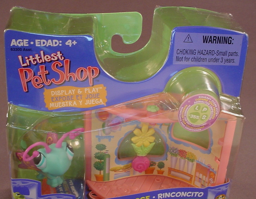 Littlest Pet Shop #355 Blue Butterfly With The Display & Play Pet Nook In The Original Sealed Package, Squeaky Clean Pets, 2007 Hasbro