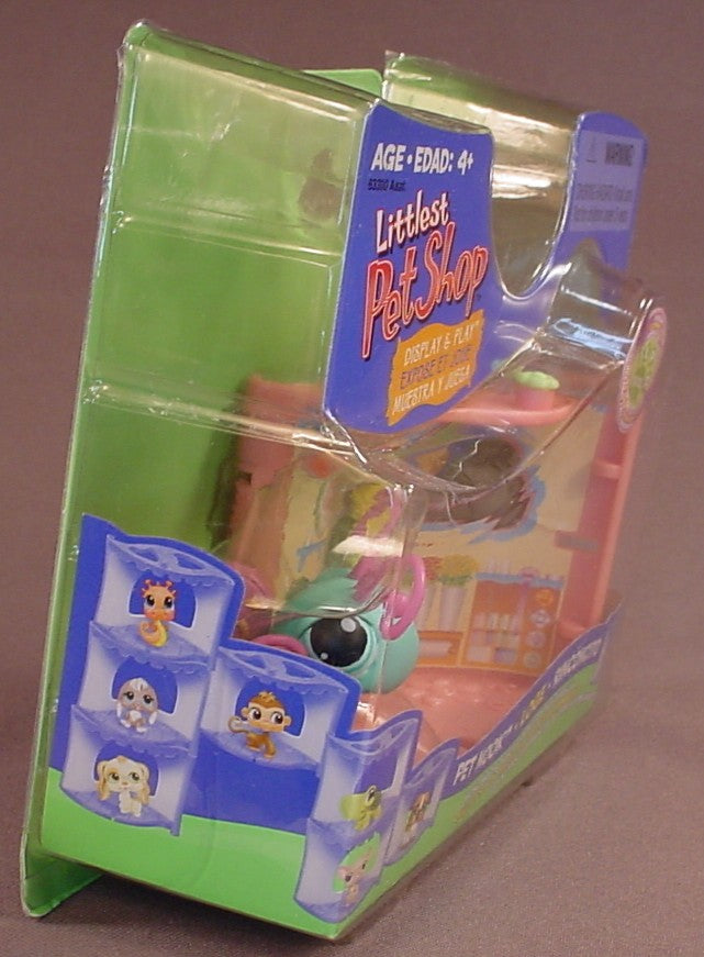 Littlest Pet Shop #355 Blue Butterfly With The Display & Play Pet Nook In The Original Sealed Package, Squeaky Clean Pets, 2007 Hasbro