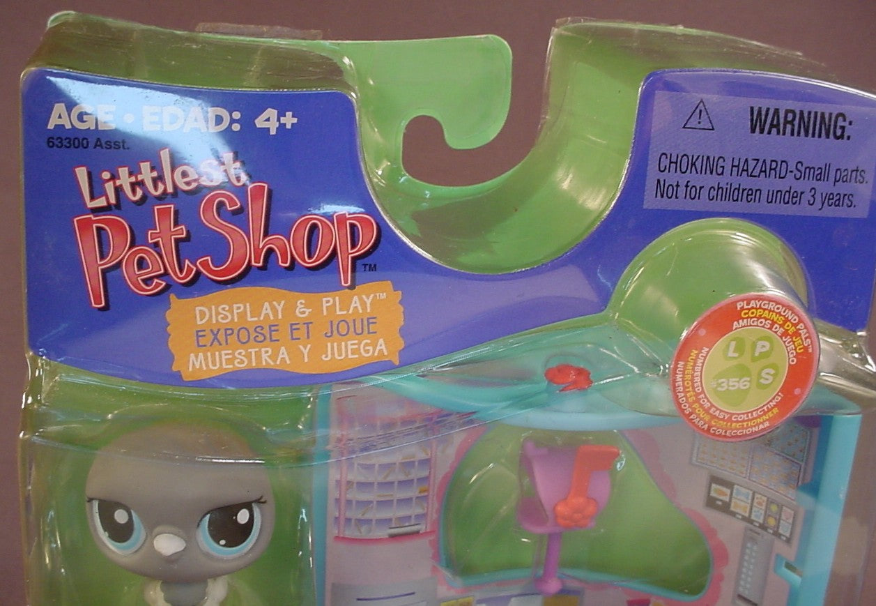 Littlest Pet Shop #356 Gray Pigeon Bird With The Display & Play Pet Nook In The Original Sealed Package, Playground Pets, 2007 Hasbro