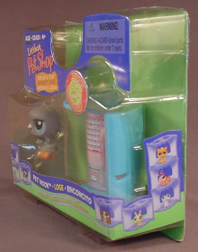 Littlest Pet Shop #356 Gray Pigeon Bird With The Display & Play Pet Nook In The Original Sealed Package, Playground Pets, 2007 Hasbro