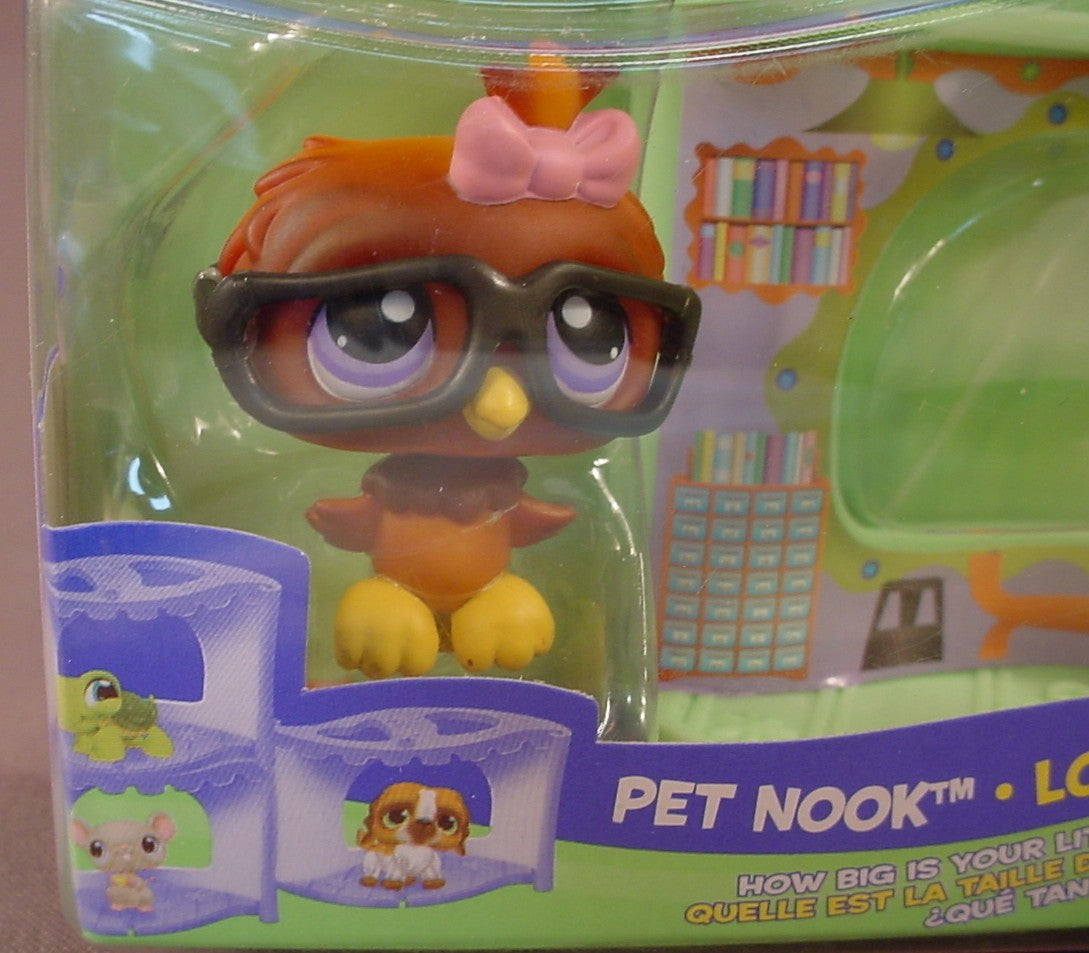 Littlest Pet Shop #354 Brown Owl Bird With The Display & Play Pet Nook In The Original Sealed Package, Squeaky Clean Pets, 2007 Hasbro
