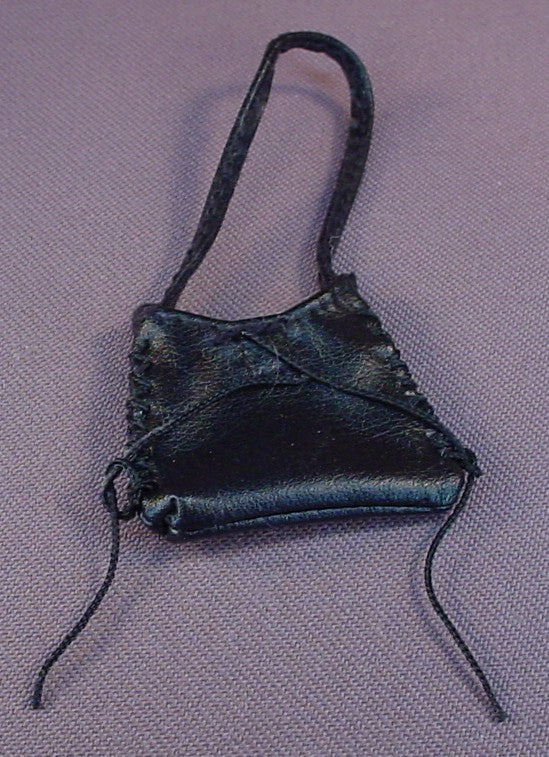 Bratz Black Purse Or Bag With Silver Studs For A Funk Out Dana Doll, 2004 MGA, Lil Bratz Accessory