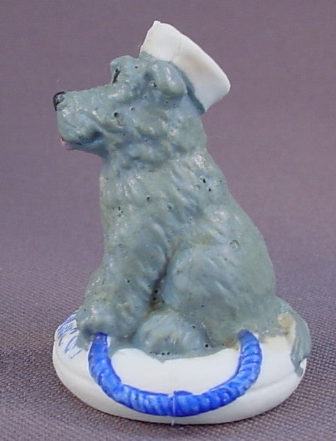 Topps Gilligan's Island TV Show Promotion Fifi Dog Sitting On A Life Ring From The S. S. Minnow PVC Figure, 1 3/4 Inches Tall, Vintage, 1997 Topps