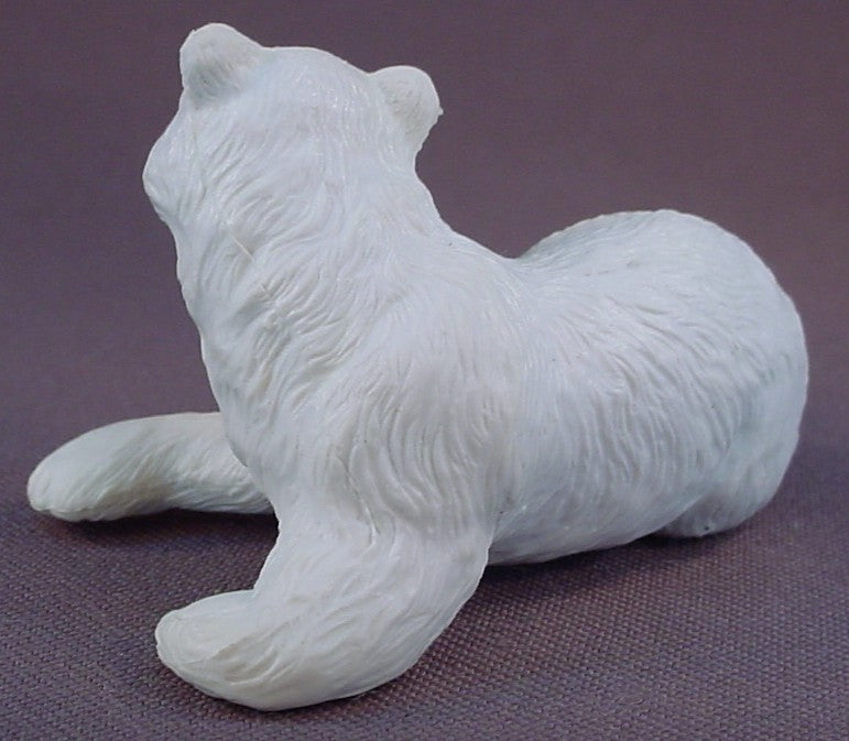 Puppy In My Pocket, Baby Surprise In My Pocket Wildlife Series, Polar Bear Family Mother Animal Figure, #16 Anna, Vintage, 2 3/4 Inches Long, 1994 M.E.G.
