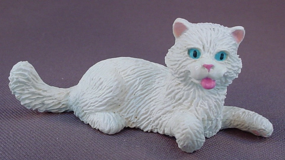 Kitty In My Pocket #47 White Persian Cat Family, Mother And 2 Kittens, Vintage, Puppy In My Pocket, 1994 M.E.G.