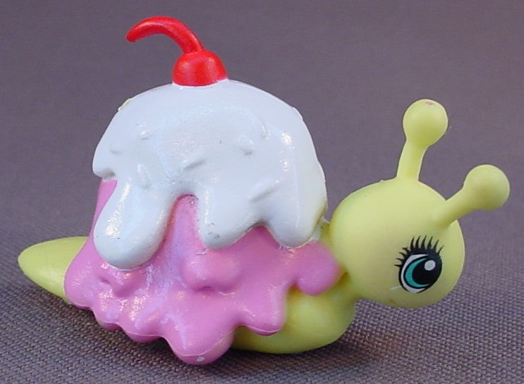Polly Pocket Cutant Snailana Split PVC Figure, Cutants, Kawaii Snail, Mattel