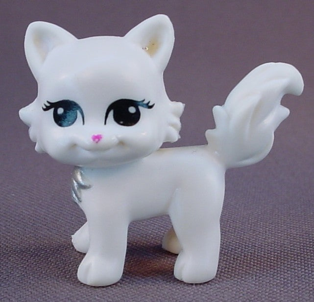 Polly Pocket White Kitty Cat Figure From A Sparkle Style House, #M0294, 55584, 2007 Mattel