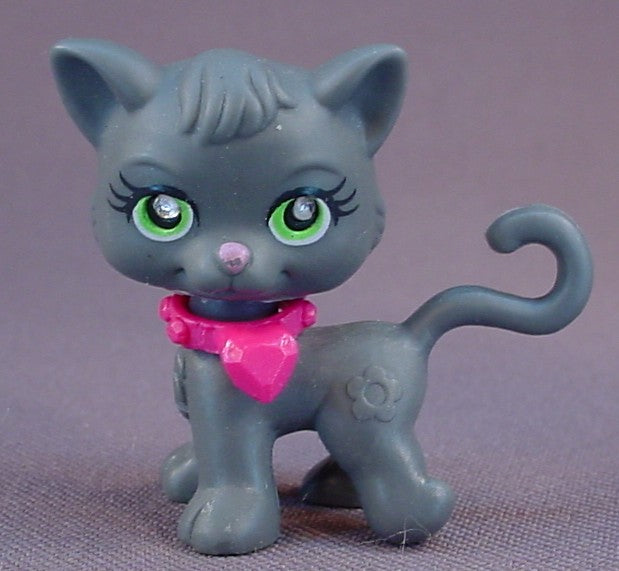 Polly Pocket Sparklin' Pets #101 Dark Gray Kitty Cat With A Dark Pink Collar From A Sparklin' Pets Dress Up Mini Set, Assortment P1927 Or P1928, 2008 Mattel