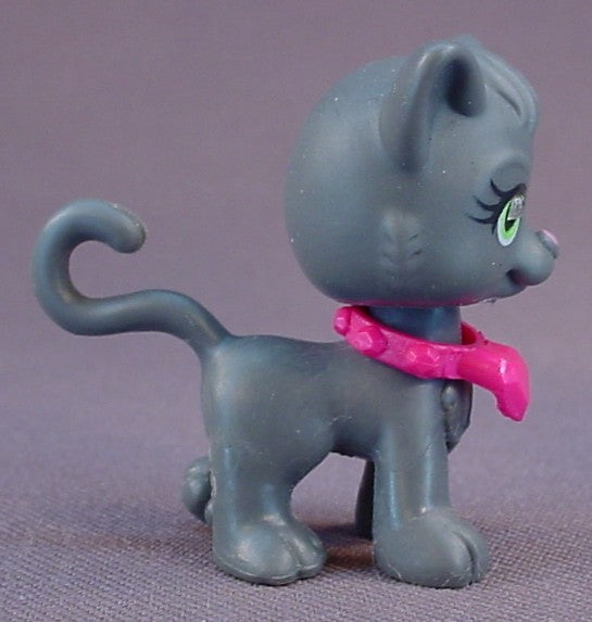 Polly Pocket Sparklin' Pets #101 Dark Gray Kitty Cat With A Dark Pink Collar From A Sparklin' Pets Dress Up Mini Set, Assortment P1927 Or P1928, 2008 Mattel