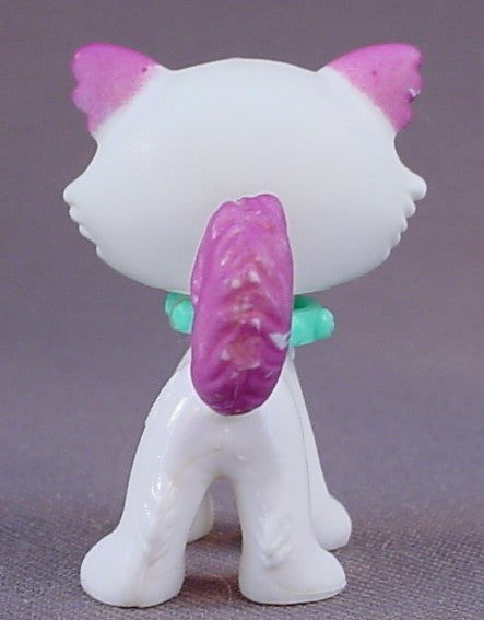 Polly Pocket Sparklin' Pets #55 White Kitty Cat With A Blue Collar, From A Sparklin' Pets Spa Playset #N1695, 2008 Mattel
