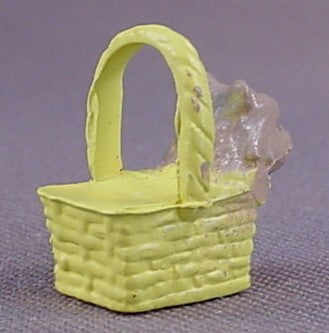 The Wizard Of Oz Toto In A Yellow Basket Accessory For A 1988 4 Inch Tall Dorothy PVC Figure, MGM Turner, Vintage, Multi Toys Corp, Multitoys